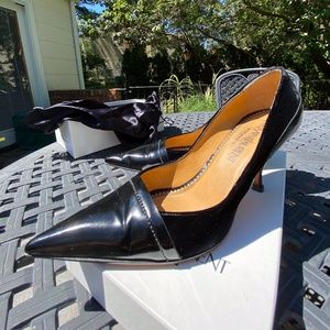 YSL black patent pointed toe heels